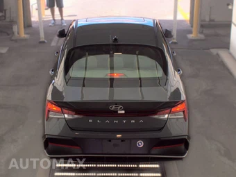 2025 Hyundai Elantra SEL Convenience - miniatura 6