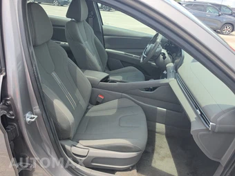 2025 Hyundai Elantra SEL Convenience - miniatura 14