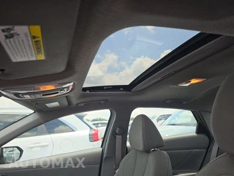 2025 Hyundai Elantra SEL Convenience - miniatura 20