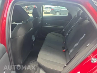 2025 Hyundai Elantra SEL Convenience - miniatura 16