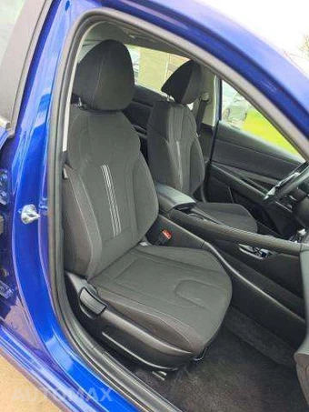 2025 Hyundai Elantra SEL Convenience - miniatura 18