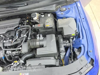 2025 Hyundai Elantra SEL Convenience - miniatura 23