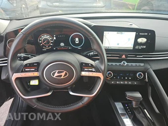 2025 Hyundai Elantra SEL Convenience - miniatura 17