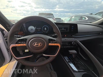 2025 Hyundai Elantra SEL Convenience - miniatura 11