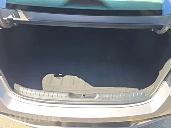 2025 Hyundai Elantra SEL Convenience - miniatura 20
