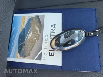 2025 Hyundai Elantra SEL Convenience - miniatura 22