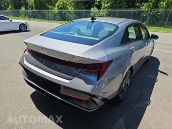 2025 Hyundai Elantra SEL Convenience - miniatura 4