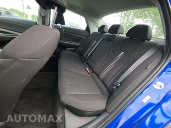 2025 Hyundai Elantra SEL Convenience - miniatura 13