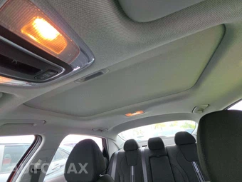 2025 Hyundai Elantra SEL Convenience - miniatura 11