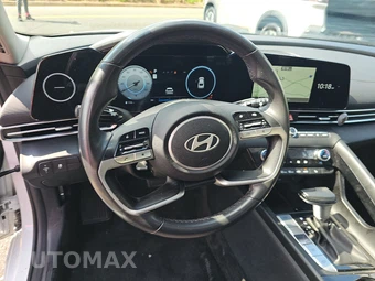 2025 Hyundai Elantra SEL Convenience - miniatura 10