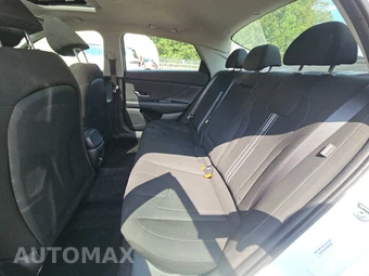 2025 Hyundai Elantra SEL Convenience - miniatura 13