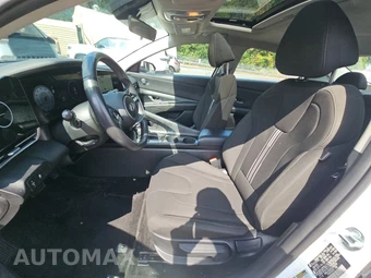 2025 Hyundai Elantra SEL Convenience - miniatura 7