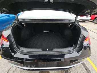 2025 Hyundai Elantra SEL Convenience - miniatura 16