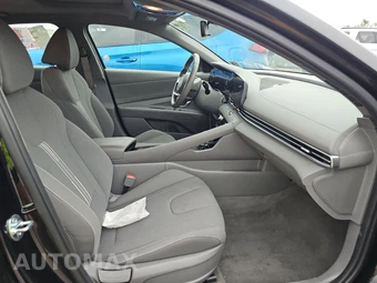 2025 Hyundai Elantra SEL Convenience - miniatura 8