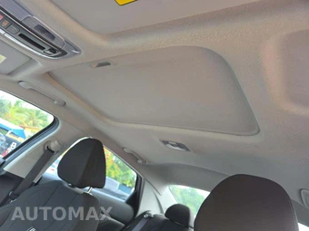 2025 Hyundai Elantra SEL Convenience - miniatura 11
