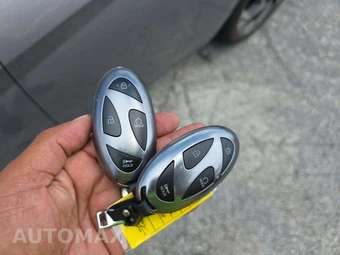2025 Hyundai Elantra SEL Convenience - miniatura 8