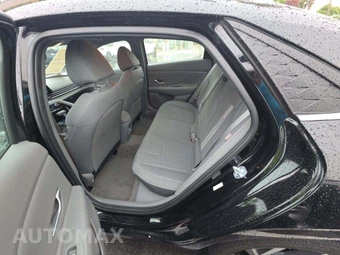2025 Hyundai Elantra SEL Convenience - miniatura 13