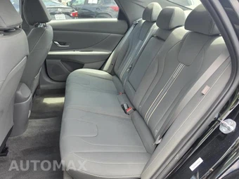 2025 Hyundai Elantra SEL Convenience - miniatura 16