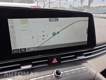 2025 Hyundai Elantra SEL Convenience - miniatura 18