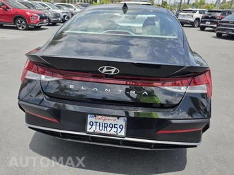 2025 Hyundai Elantra SEL Convenience - miniatura 23