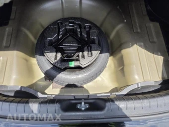 2025 Hyundai Elantra SEL Convenience - miniatura 25