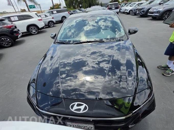 2025 Hyundai Elantra SEL Convenience - miniatura 9