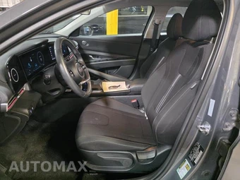 2025 Hyundai Elantra SEL Convenience - miniatura 20