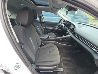 2025 Hyundai Elantra SEL Convenience - miniatura 8