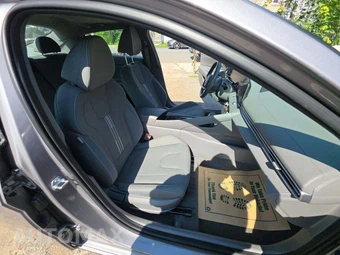 2025 Hyundai Elantra SEL Convenience - miniatura 18