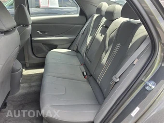 2025 Hyundai Elantra SEL Convenience - miniatura 16