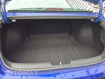 2025 Hyundai Elantra SEL Convenience - miniatura 14