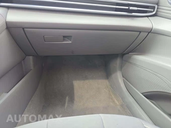 2025 Hyundai Elantra SEL Convenience - miniatura 19