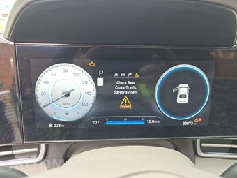 2025 Hyundai Elantra SEL Convenience - miniatura 9