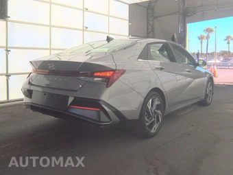 2025 Hyundai Elantra SEL Convenience - miniatura 4