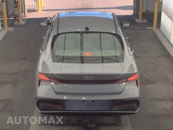 2025 Hyundai Elantra SEL Convenience - miniatura 5