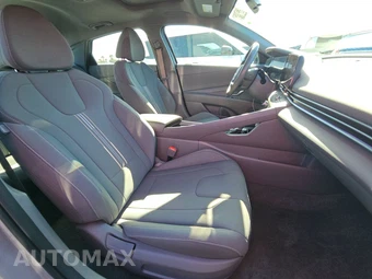 2025 Hyundai Elantra SEL Convenience - miniatura 8