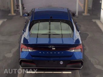 2025 Hyundai Elantra SEL Convenience - miniatura 6