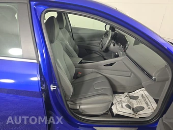 2025 Hyundai Elantra SEL Convenience - miniatura 8