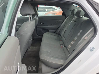 2025 Hyundai Elantra SEL Convenience - miniatura 19
