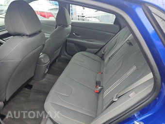 2025 Hyundai Elantra SEL Convenience - miniatura 13