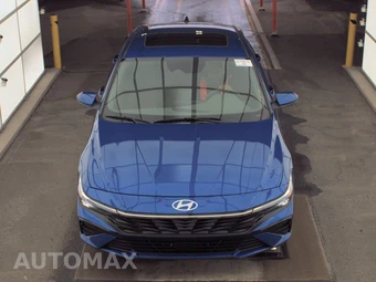 2025 Hyundai Elantra SEL Convenience - miniatura 2