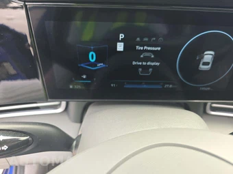 2025 Hyundai Elantra SEL Convenience - miniatura 9