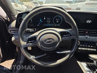 2025 Hyundai Elantra SEL Convenience - miniatura 10