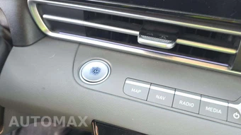 2025 Hyundai Elantra SEL Convenience - miniatura 22
