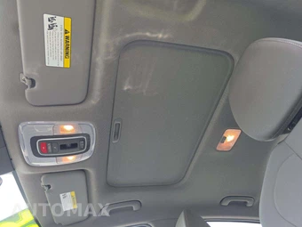 2025 Hyundai Elantra SEL Convenience - miniatura 8