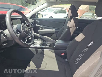 2025 Hyundai Elantra SEL Convenience - miniatura 7