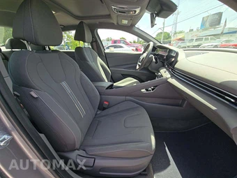 2025 Hyundai Elantra SEL Convenience - miniatura 15