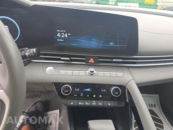 2025 Hyundai Elantra SEL Convenience - miniatura 10
