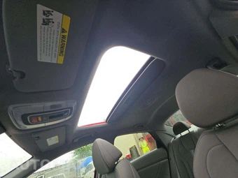 2025 Hyundai Elantra SEL Convenience - miniatura 11