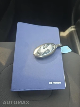 2025 Hyundai Elantra SEL Convenience - miniatura 22